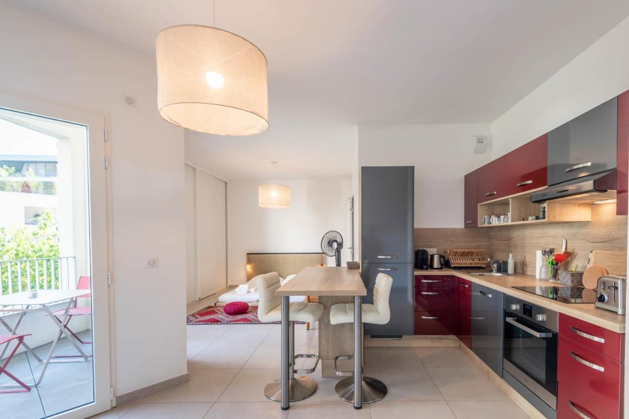 Charming Apartment With Balcony And Parking Near The Center Of Annecy Esterno foto